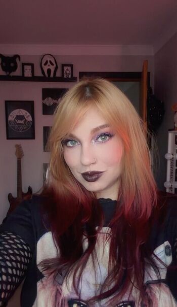 Full leaked Sadie stone / private onlyfans photo