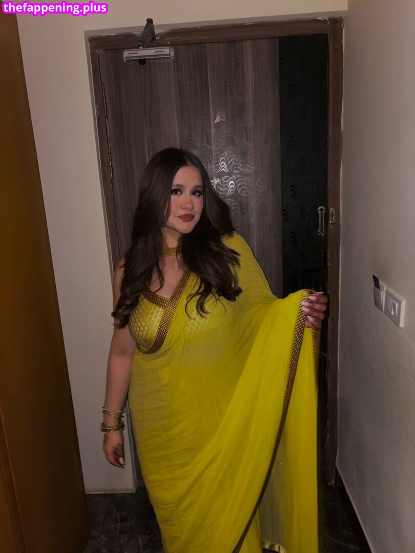 Aadhira Krishna / aadhirakrishna Fotografie OnlyFans Dezbrăcată #6