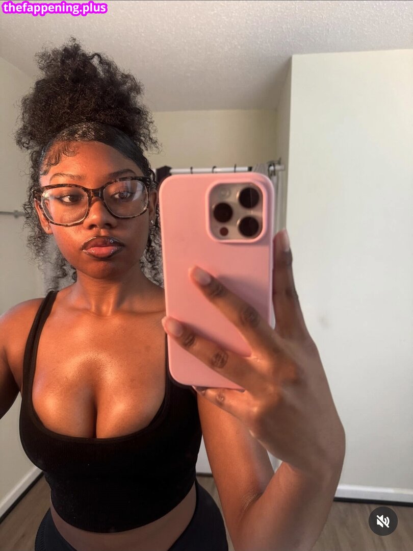 Aaliyah Monet / aaliyahhmonettt / aaliyahmonet_ / https: Foto OnlyFans Nua #5