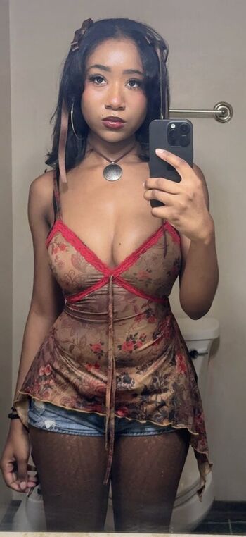 aaliyahvoodoo