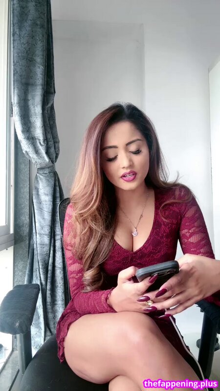 Aaria / https: Nacktes OnlyFans Foto #8