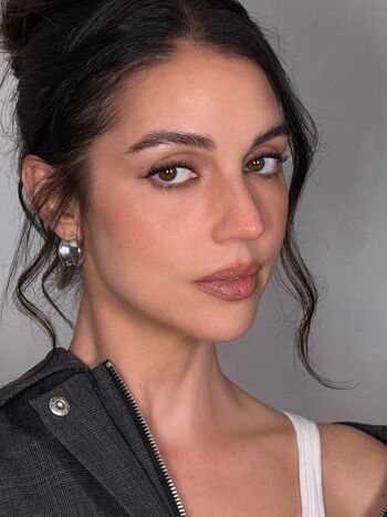 Adelaide Kane