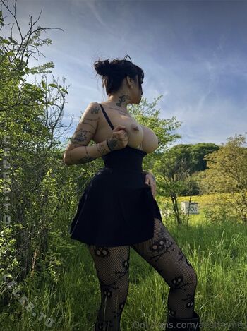 Full leaked Aesthymes private onlyfans photo