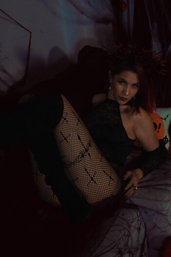 Aixa_Hill1