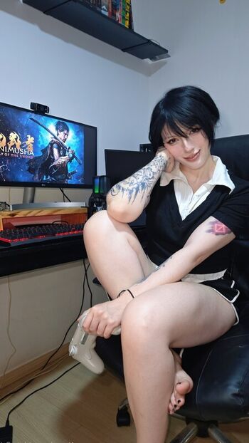 Full leaked Akemy sama private onlyfans photo