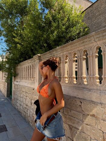 Full leaked Al private onlyfans photo