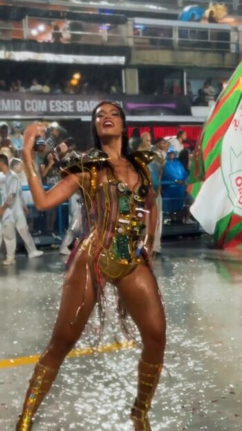 Alane Dias