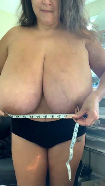 Alaura Grey