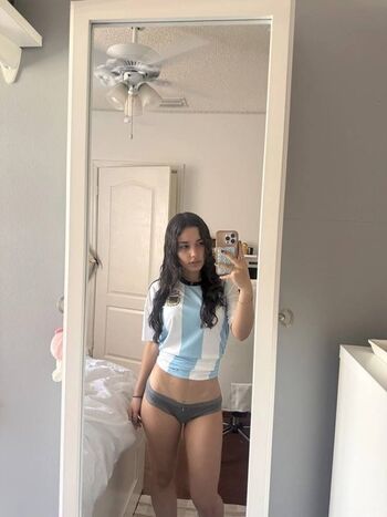 Full leaked Alee babe private onlyfans photo