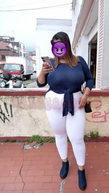 alejaboobs_