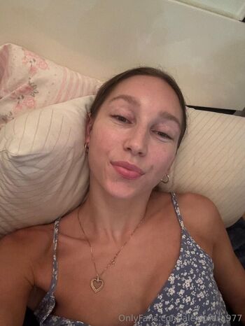 Alexandraa_97