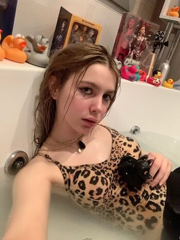 Full leaked Aleyna tilki private onlyfans photo