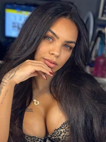 Aline Meyer