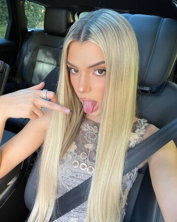 Alissa Violet