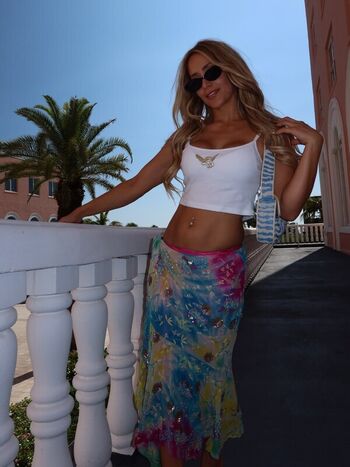 Full leaked Aliyah private onlyfans photo