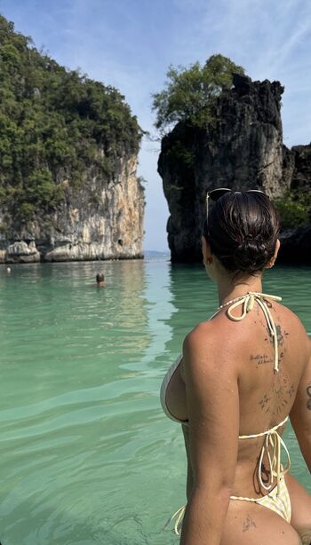 Full leaked Amaddiction private onlyfans photo