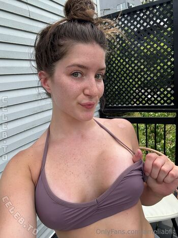 Full leaked Ameliab fit private onlyfans photo
