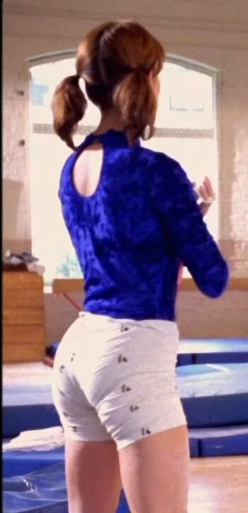 Amy Jo Johnson