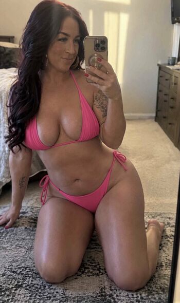 Amyx Moore