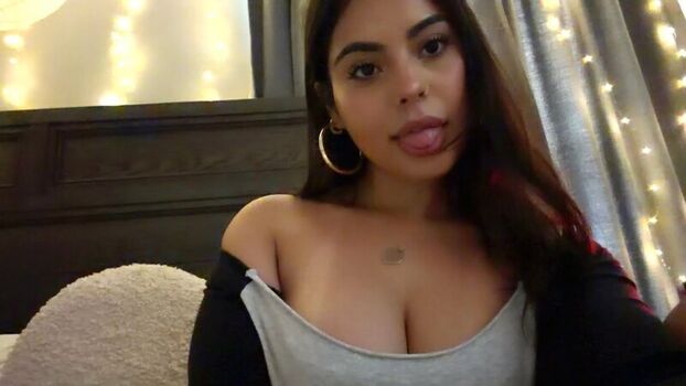 Anaa Asmr