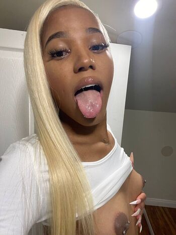Angelickbae