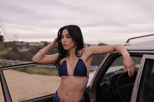 Anna Akana