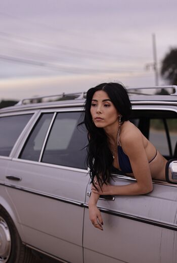 Anna Akana