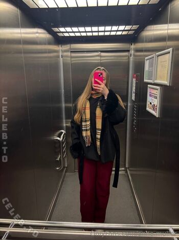 anna.muller
