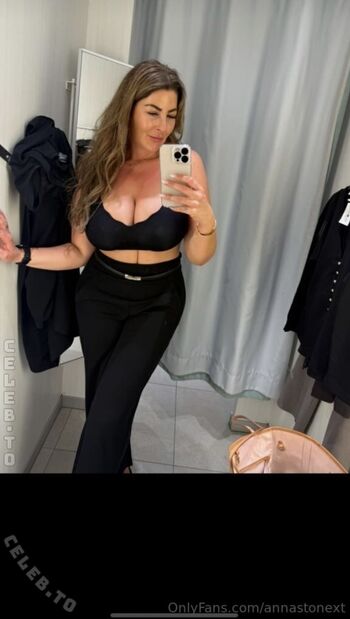 Full leaked Anna stone private onlyfans photo