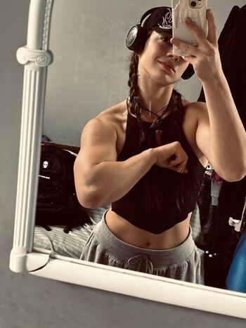 Apollonchil