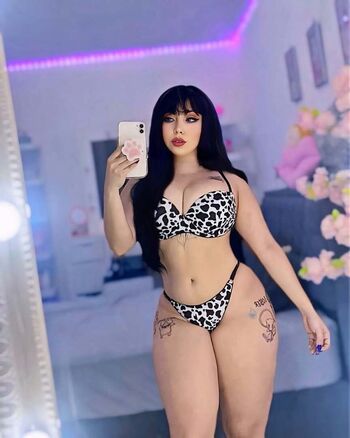 Arely Munson