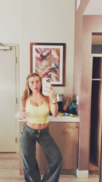 Ariana White