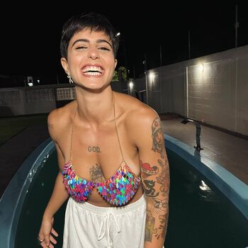 Full leaked Arianelcrd page private onlyfans photo