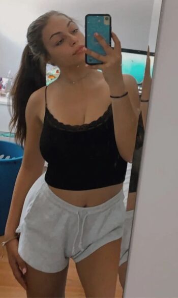 ashleighmarchetti_