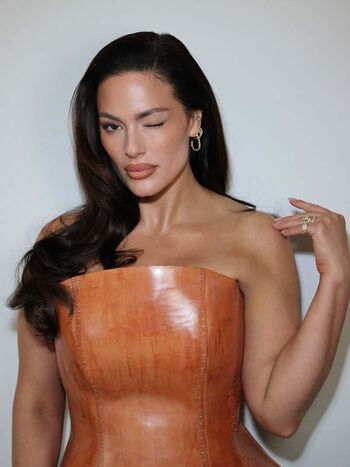 Full leaked Ashley graham page private onlyfans photo