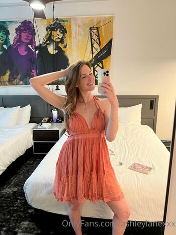 Full leaked Ashley lane page private onlyfans photo