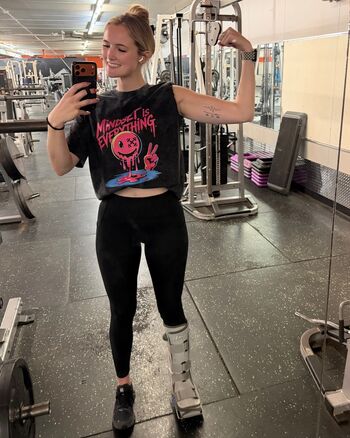 Ashley Lynn Graaf