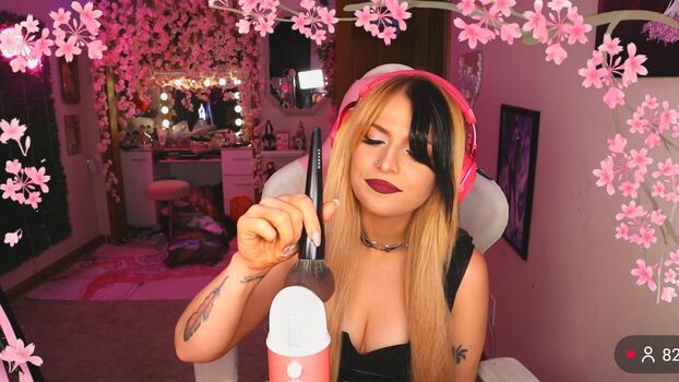 ASMR Shanny
