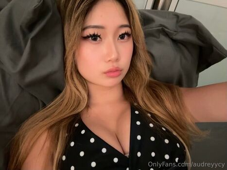Full leaked Audreyycy private onlyfans photo