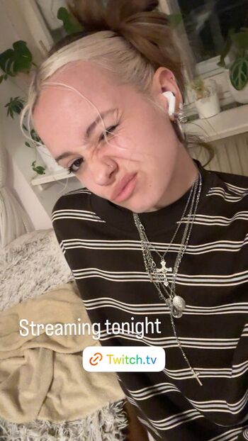 Full leaked Austrian asmr private onlyfans photo