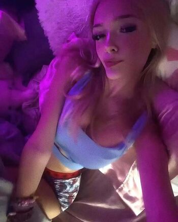 Full leaked Faith vixxen/ private onlyfans photo