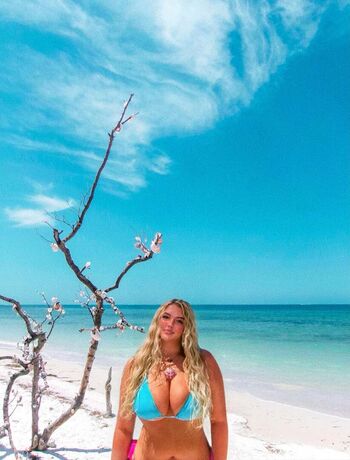 Full leaked Avalynn tait private onlyfans photo