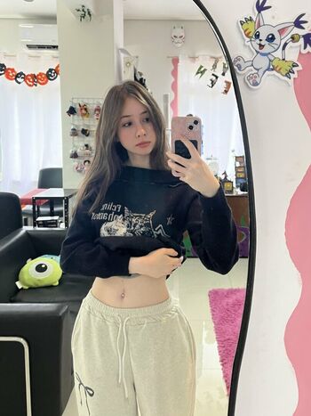 Full leaked Laurinhafeer/ private onlyfans photo