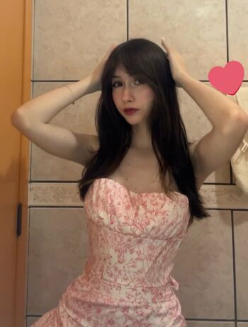 Full leaked Carla lazzari/ private onlyfans photo