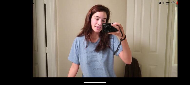 Full leaked Ayexmadeline private onlyfans photo