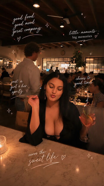 _ayushaaaa__