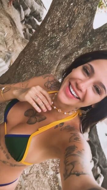 Full leaked Phoenix marie/ private onlyfans photo