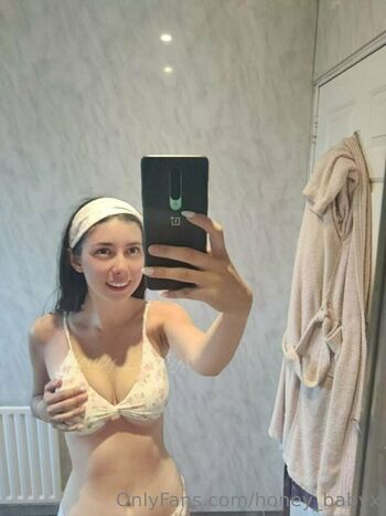 Full leaked Baby ash page private onlyfans photo