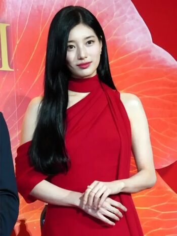 Bae Suzy
