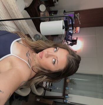 Full leaked Baileygoat private onlyfans photo